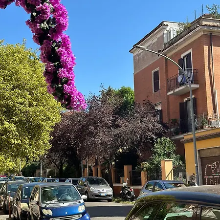 Trastevere Gianicolense Casa Con Giardino