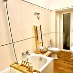Trastevere Gianicolense Casa Con Giardino * Рим